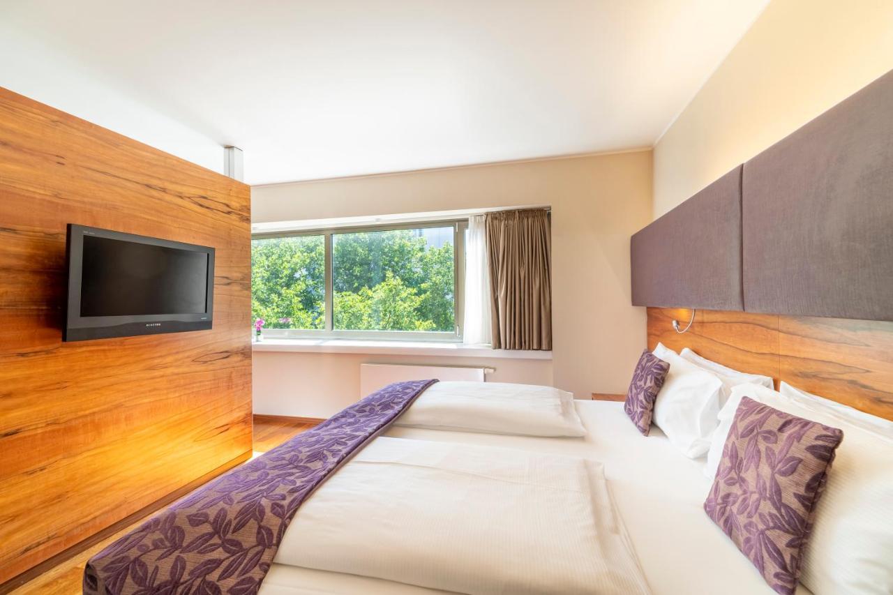 Pakat Suites Wien Exteriör bild
