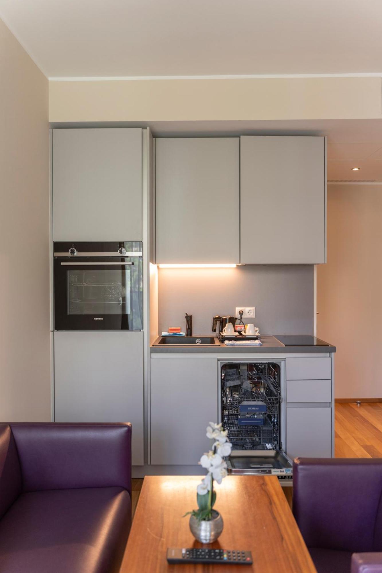 Pakat Suites Wien Exteriör bild